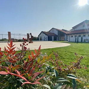 Agroturismo Cascina Mora Bassa, Vigevano